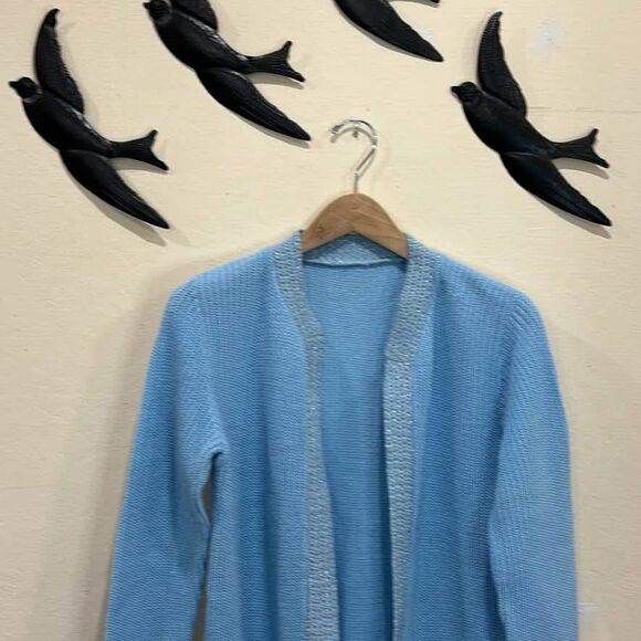 Vintage 1960's Baby Blue Knit Cardigan with Silver Metallic Accent - M - Picture 6 of 9